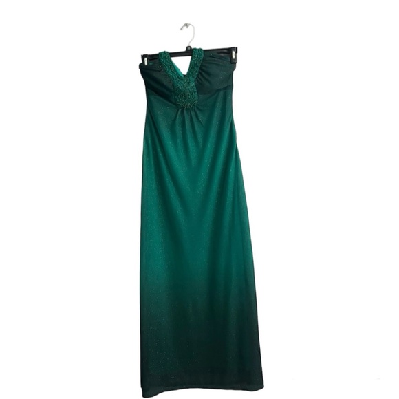 Laura Size 10 Halter Green Shimmery Padded Maxi Prom Dress - Picture 1 of 14